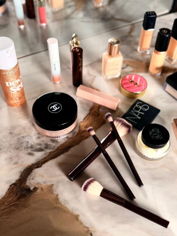 Make-Up Anwendung